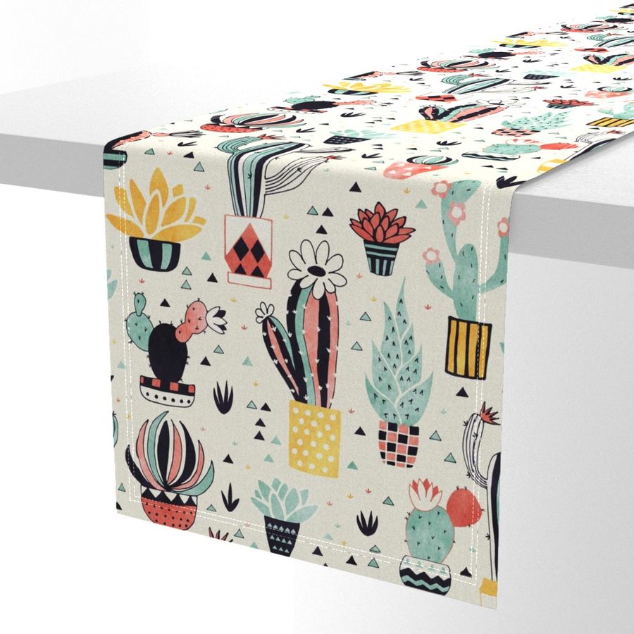 HOME_GOOD_TABLE_RUNNER