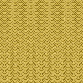Small Japanese-Style Ripple - Brown on Gold
