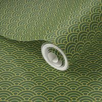 Japanese-Style Ripple - Gold on Green