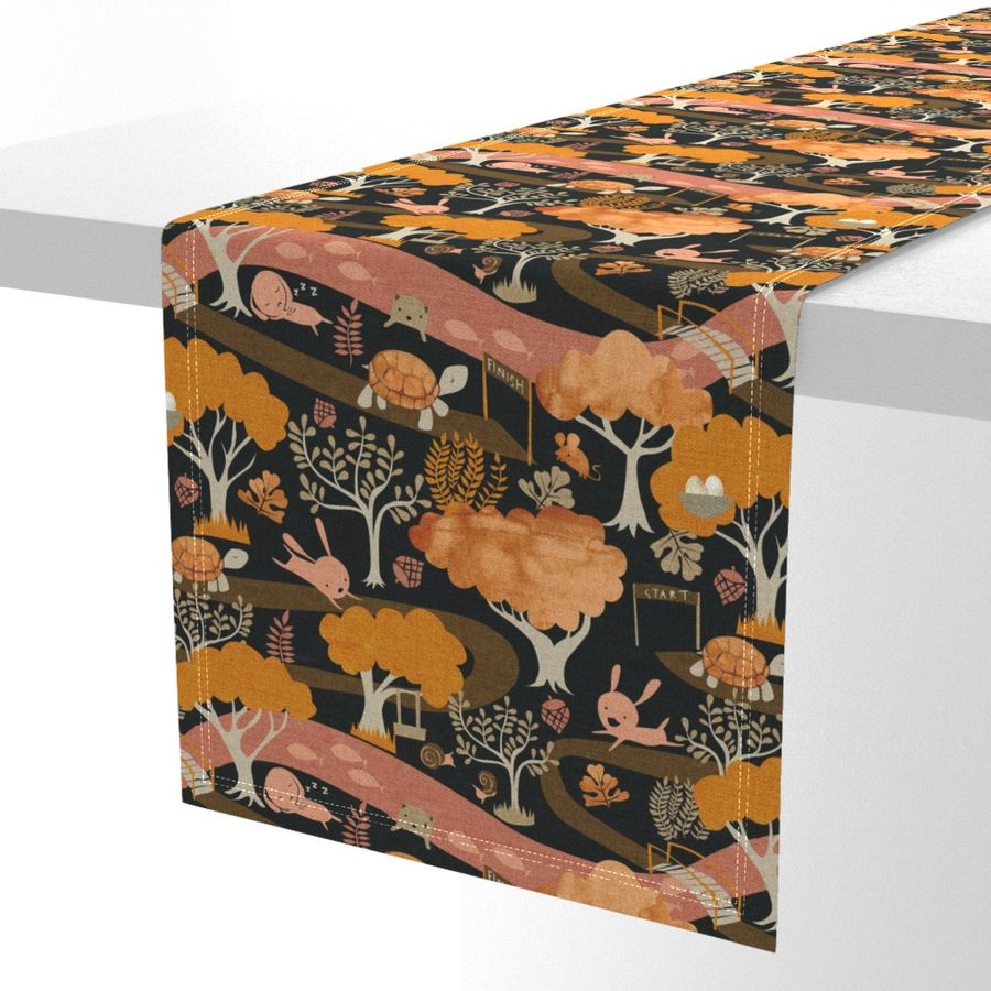 HOME_GOOD_TABLE_RUNNER