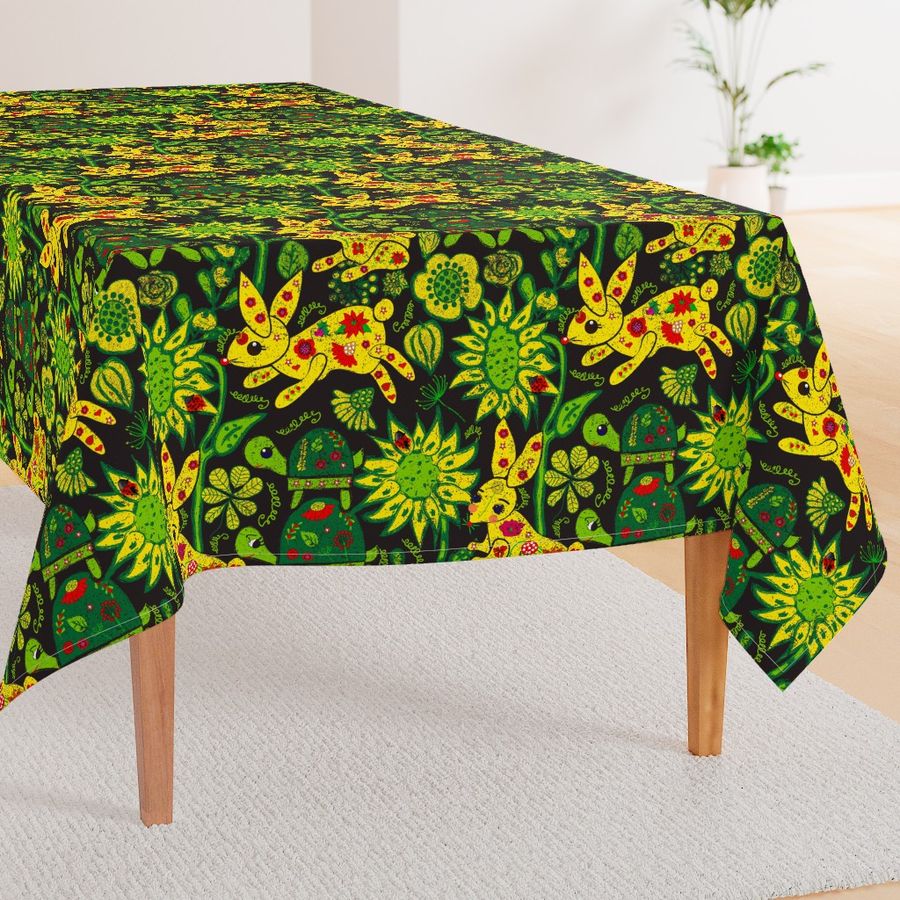 HOME_GOOD_RECTANGULAR_TABLE_CLOTH