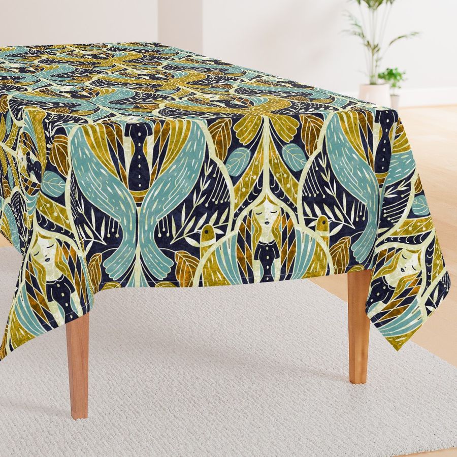 HOME_GOOD_RECTANGULAR_TABLE_CLOTH