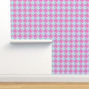 Small Pink & Aqua Houndstooth 