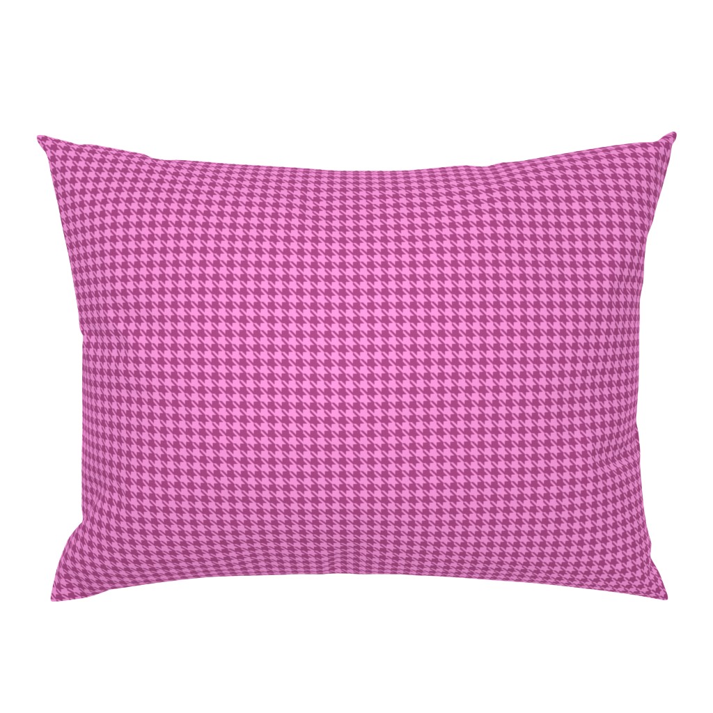 Small Pink on Plum Houndstooth 