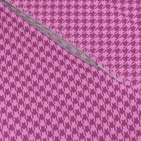 Small Pink on Plum Houndstooth 