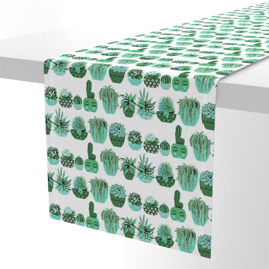 HOME_GOOD_TABLE_RUNNER