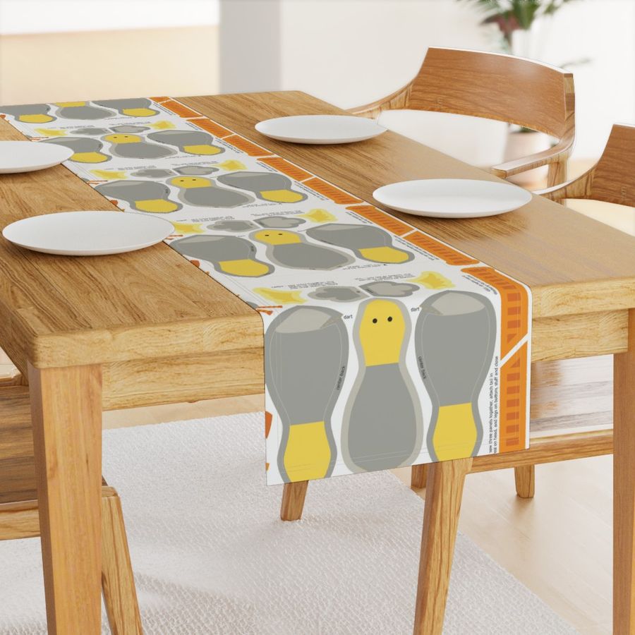 HOME_GOOD_TABLE_RUNNER