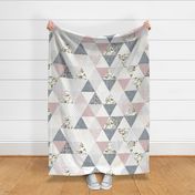 gray sprigs and blooms triangle wholecloth