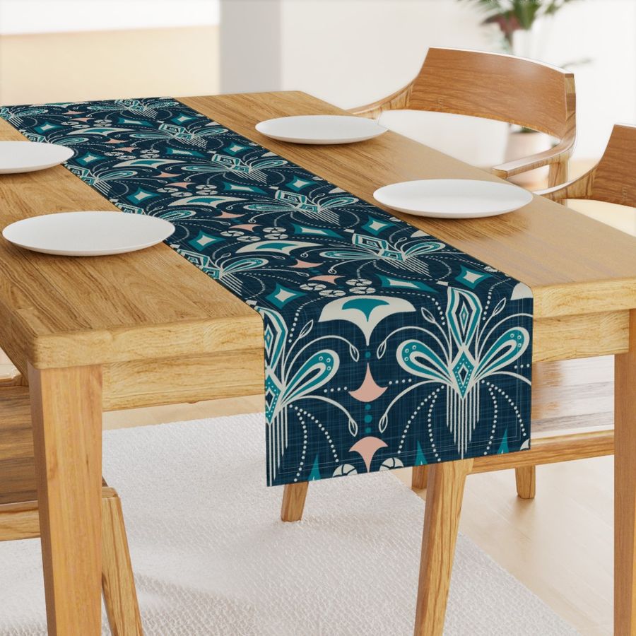 HOME_GOOD_TABLE_RUNNER