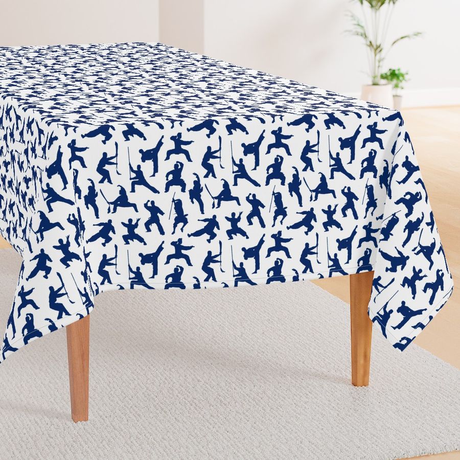 HOME_GOOD_RECTANGULAR_TABLE_CLOTH