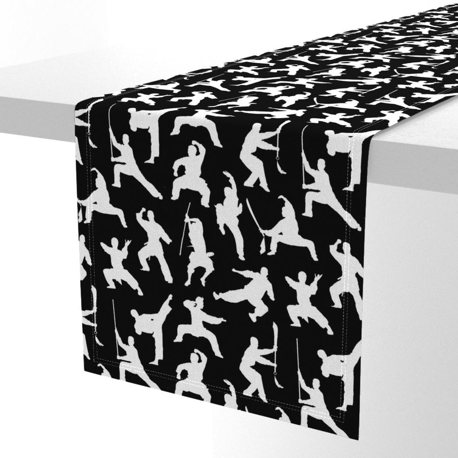 HOME_GOOD_TABLE_RUNNER