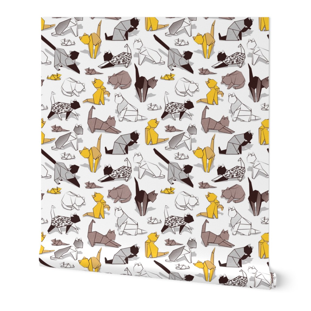 Small scale // Origami kitten friends // white background with sunglow yellow paper cats