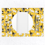 Small scale // Origami kitten friends // sunglow yellow background paper cats