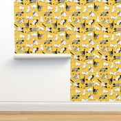 Small scale // Origami kitten friends // sunglow yellow background paper cats