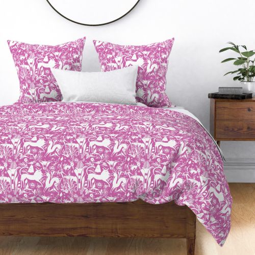 pink otomi with white