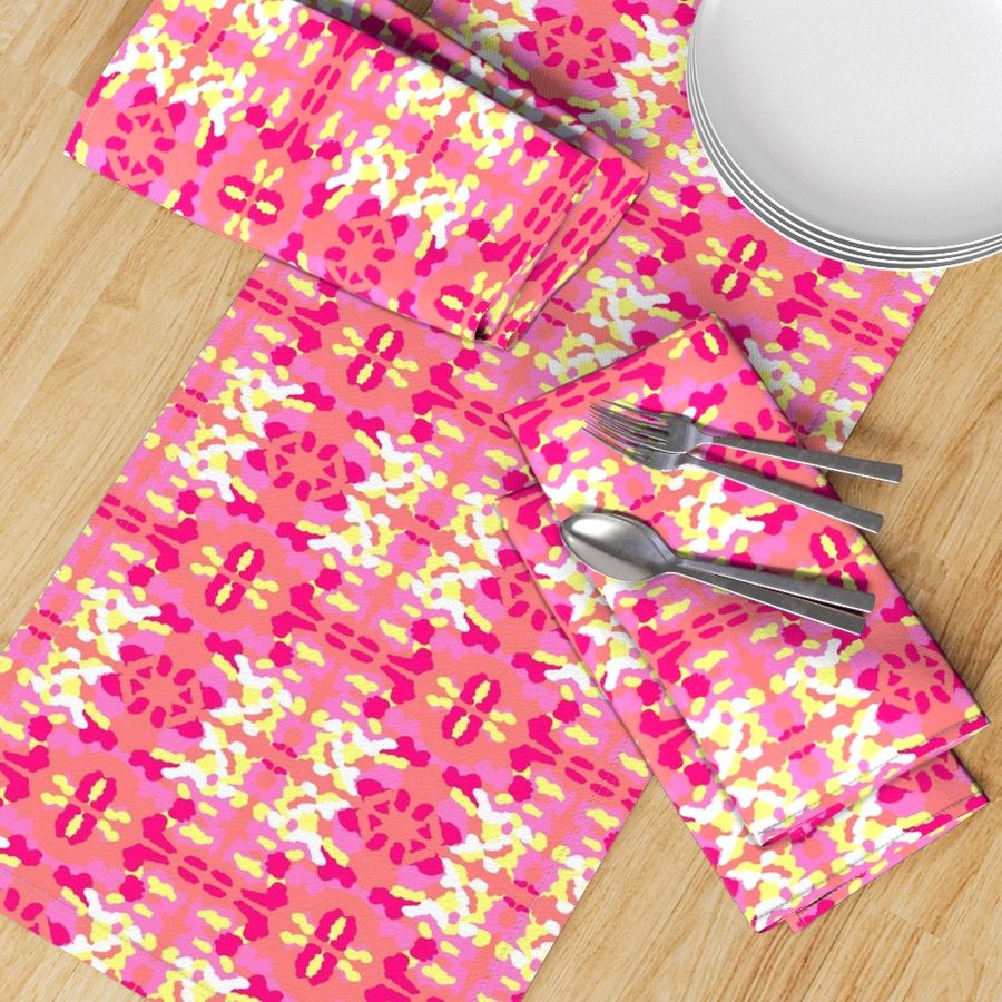 HOME_GOOD_TABLE_RUNNER