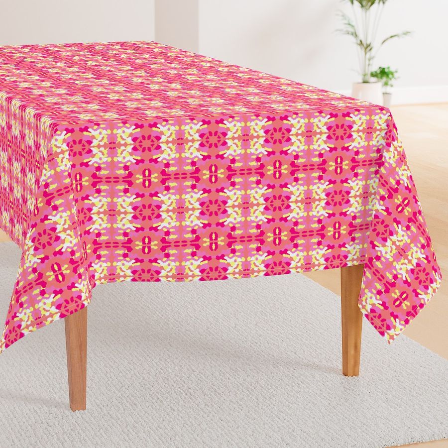 HOME_GOOD_RECTANGULAR_TABLE_CLOTH