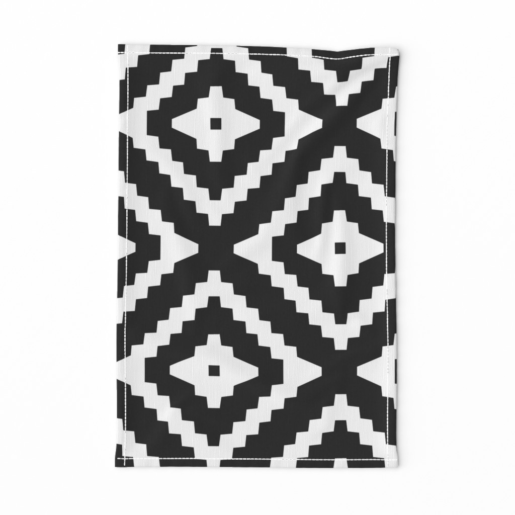 Boho Aztec Black & White