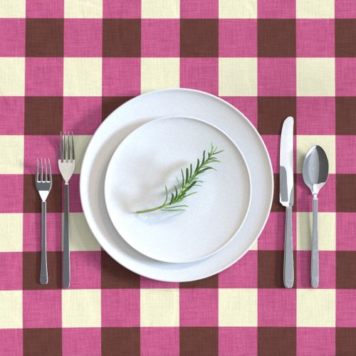 HOME_GOOD_RECTANGULAR_TABLE_CLOTH