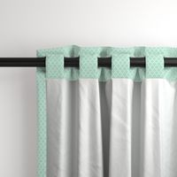 quatrefoil mint green - small