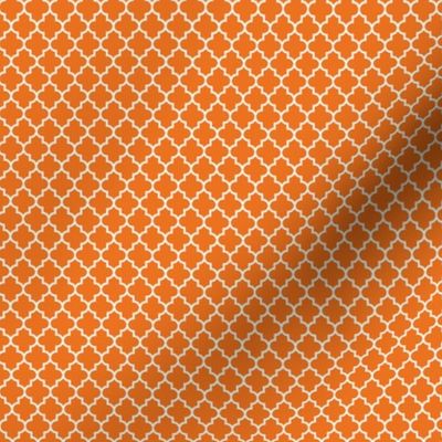 quatrefoil orange - small