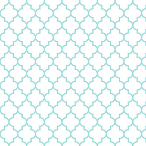 quatrefoil MED light teal on white