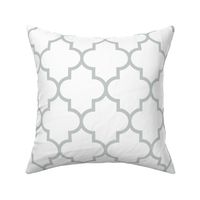 quatrefoil LG sterling grey on white