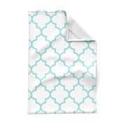 quatrefoil LG light teal on white