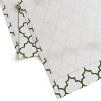 quatrefoil LG hunter green on white