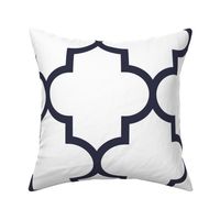 quatrefoil XL midnight blue on white