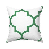 quatrefoil XL kelly green on white