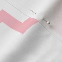 quatrefoil XL light pink on white