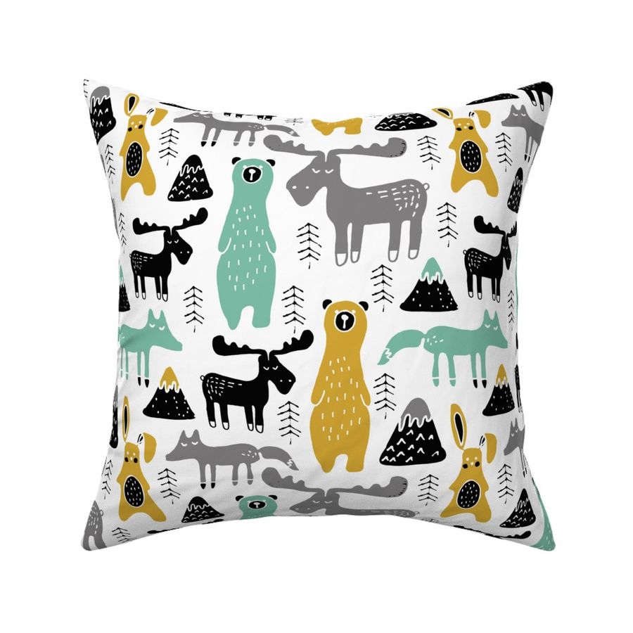 HOME_GOOD_SQUARE_THROW_PILLOW