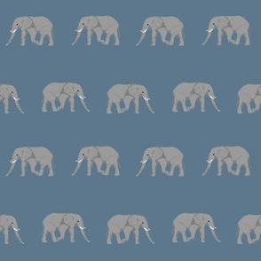 safari coordinates quilt blue and white elephant  animals nursery 