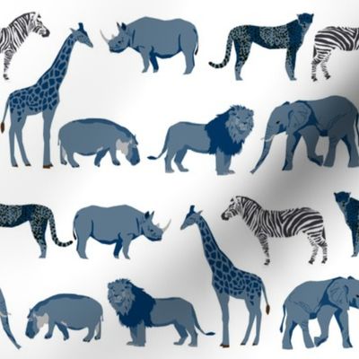 safari coordinates quilt blue and white elephant lion zebra giraffe  animals nursery 