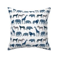 safari coordinates quilt blue and white elephant lion zebra giraffe  animals nursery 