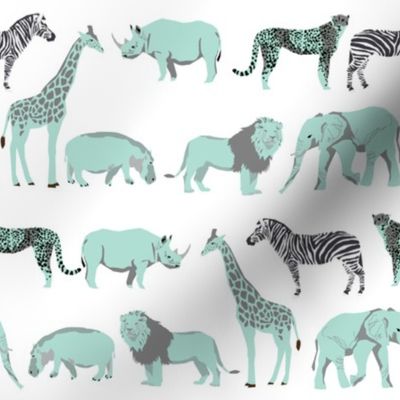 safari coordinates quilt mint and white elephant lion zebra giraffe  animals nursery 