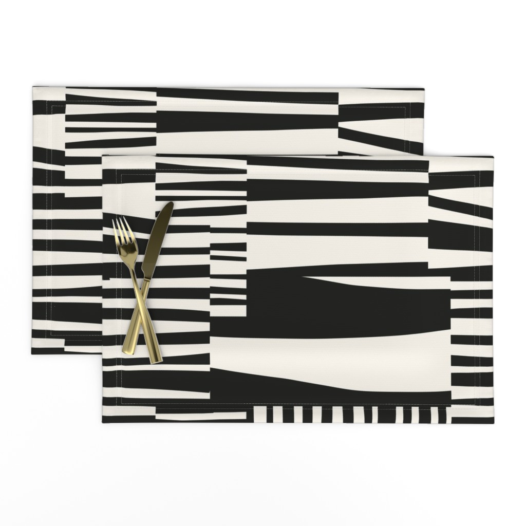 Twiggy Stripes, black, cream