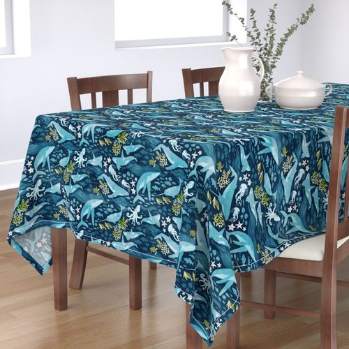 HOME_GOOD_RECTANGULAR_TABLE_CLOTH