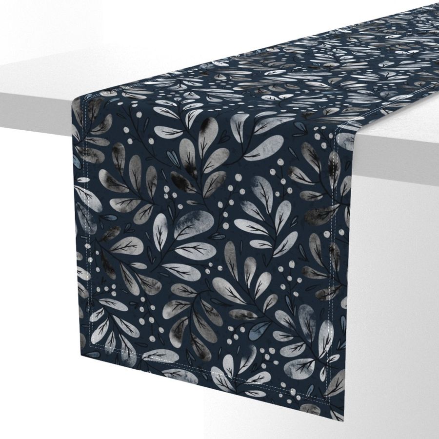 HOME_GOOD_TABLE_RUNNER