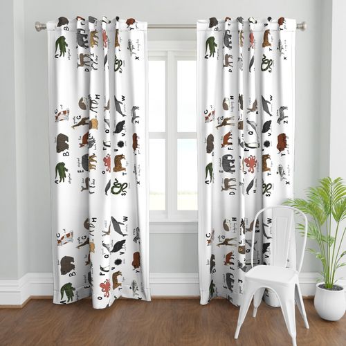 HOME_GOOD_CURTAIN_PANEL