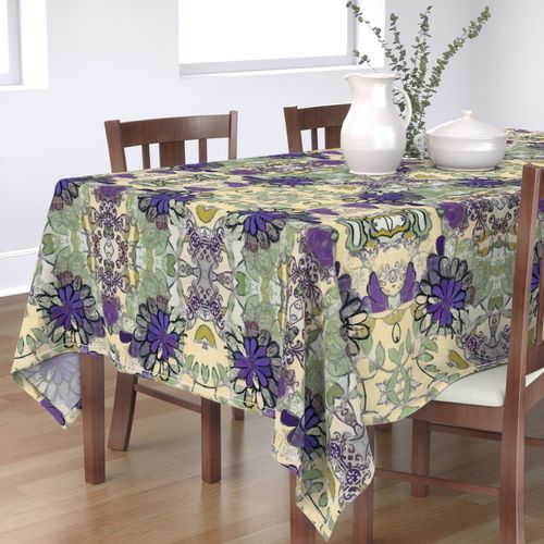 HOME_GOOD_RECTANGULAR_TABLE_CLOTH