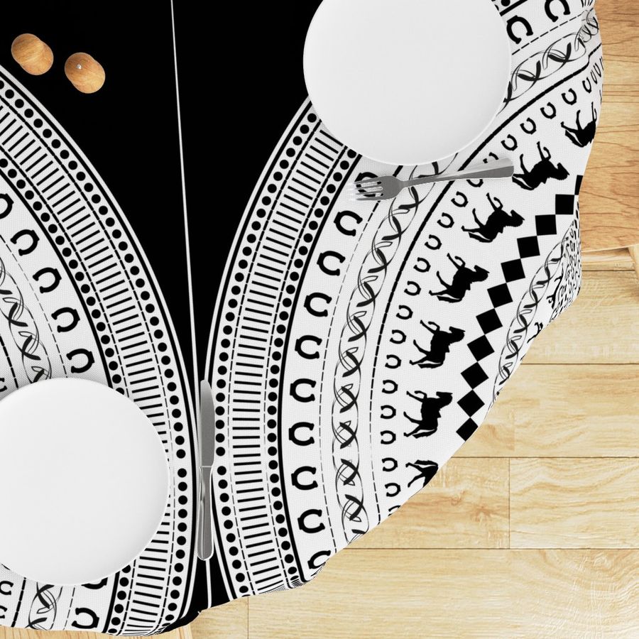 HOME_GOOD_ROUND_TABLE_CLOTH