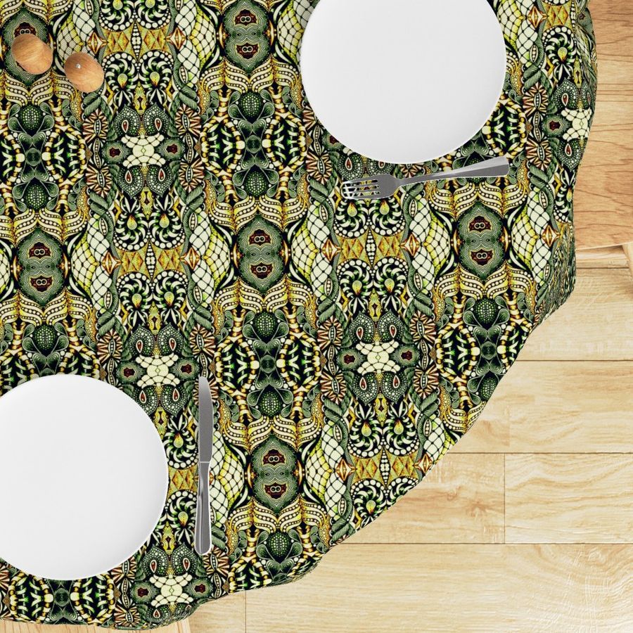 HOME_GOOD_ROUND_TABLE_CLOTH