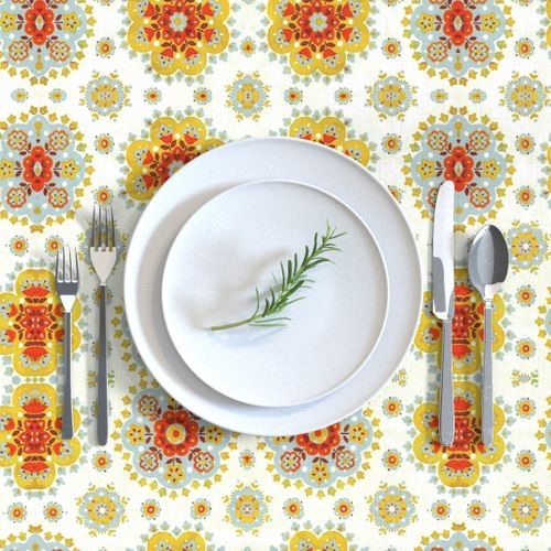 HOME_GOOD_RECTANGULAR_TABLE_CLOTH