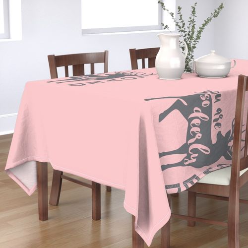 HOME_GOOD_RECTANGULAR_TABLE_CLOTH