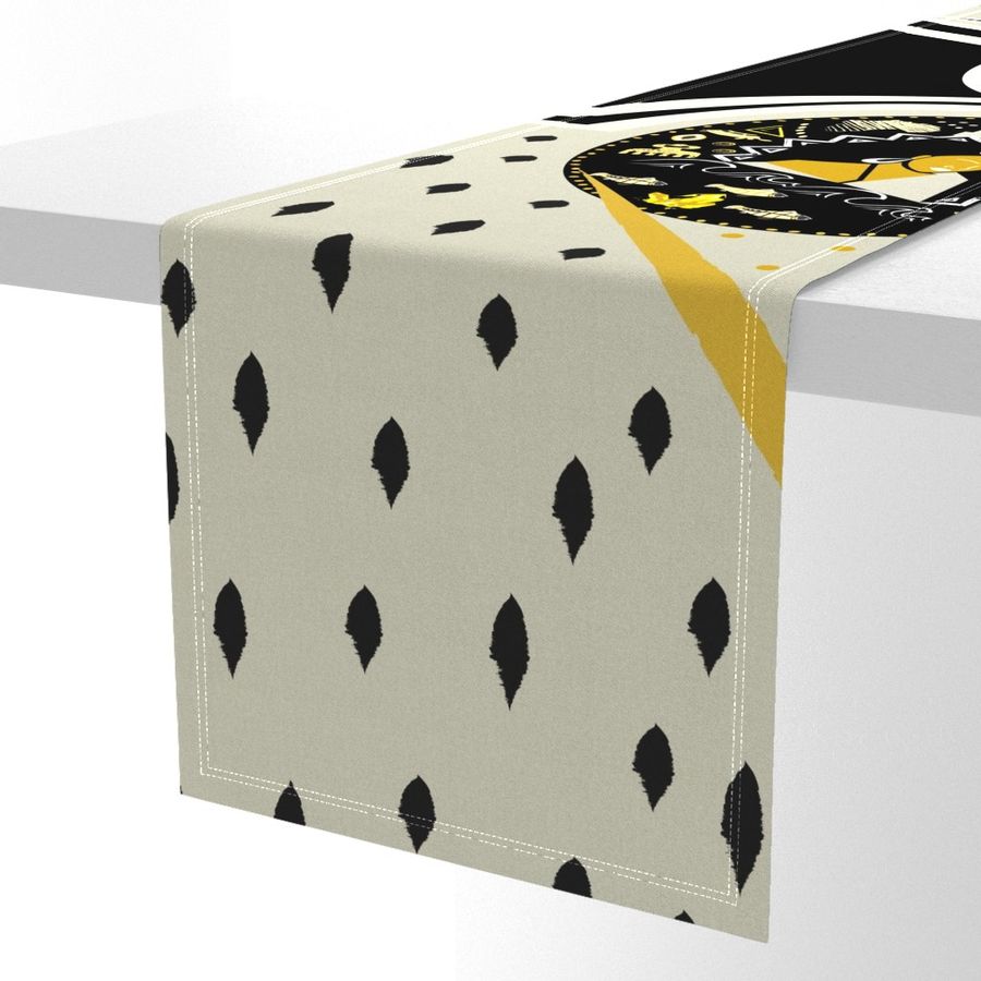 HOME_GOOD_TABLE_RUNNER