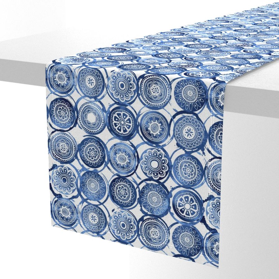 HOME_GOOD_TABLE_RUNNER