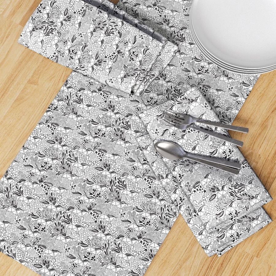 HOME_GOOD_TABLE_RUNNER