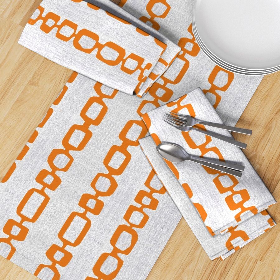 HOME_GOOD_TABLE_RUNNER